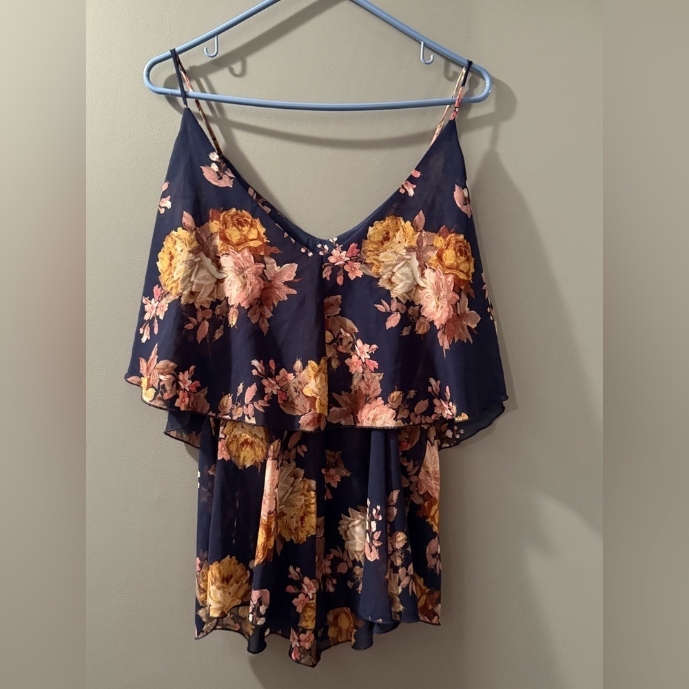 Shop WTD Women's Sz L Gathered Waist, Spaghetti Strap V-Neck Ruffled‎ Blouse